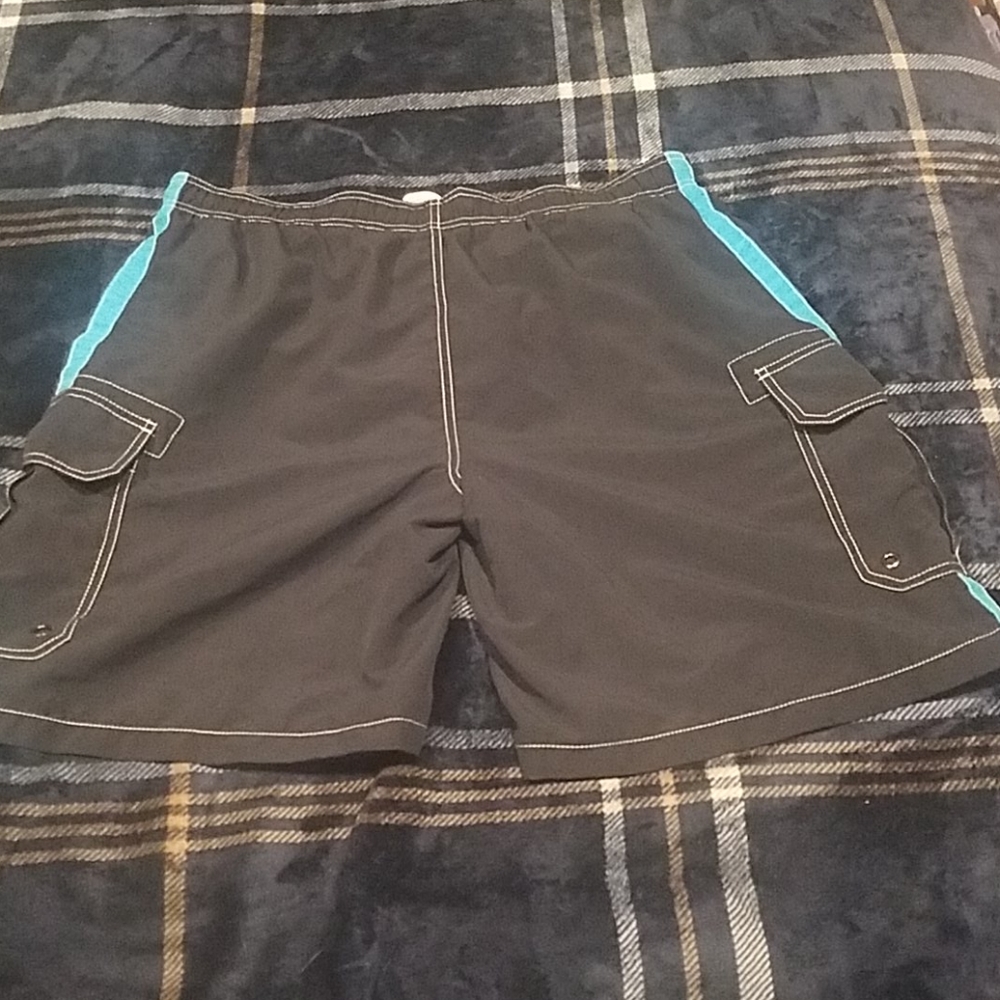 Bathing suit - Picture 2 of 4